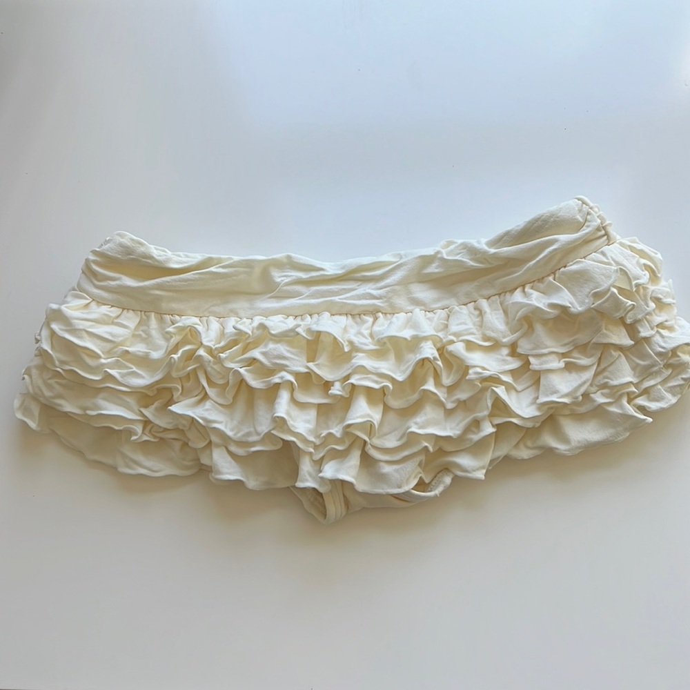 Juicy Couture Size P ruffled bikini bottom